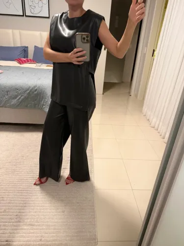 Conjunto em couro