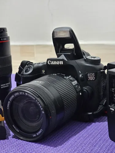 CANON 70D + LENTE BRINDE