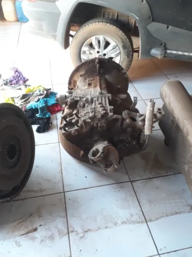 Motor Mercedes om 906 eletrônico 6 cilindros o mesmo 1620 eletrônico completo baixado 