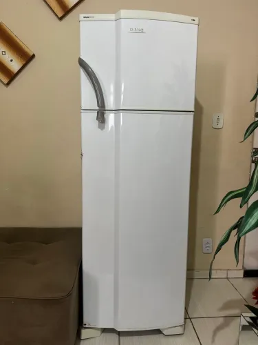 Geladeira DAKO