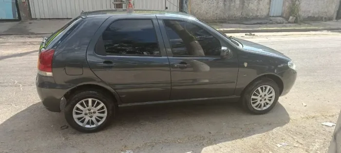 Fiat Palio ELX 1.3 MPI Flex 8V 4P 2005