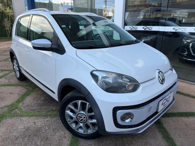 Volkswagen Up! Cross 1.0 TSI Total Flex 12V 5P 2017