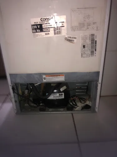 Vende-se frigobar consul