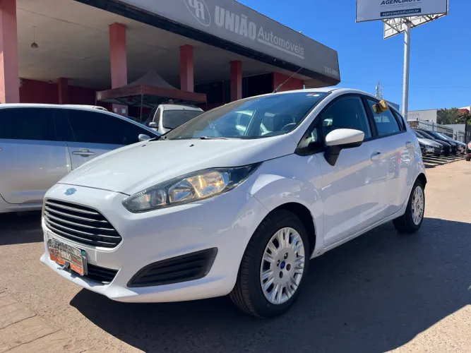 Ford Fiesta 1.5 16V Flex Mec. 5P 2015