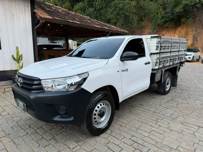 Toyota Hilux Chassi 4X4 2.8 TDI Diesel Aut. 2025