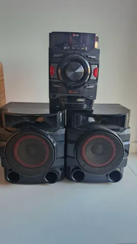 Caixa de som LG mini hi-fi 520W