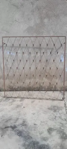 Vende-se Grade de janela