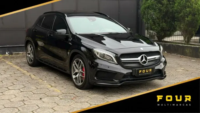 Mercedes-Benz GLA 45 AMG 4matic 2.0 Turbo Aut. 2015