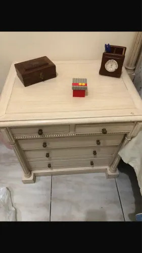 Jogo de quarto cama e mezinha de cabice