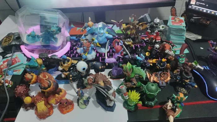 Skylanders reservado variados diversos separados