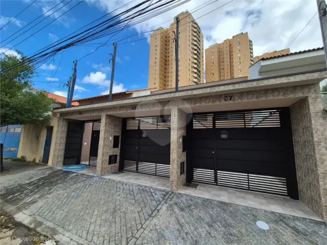 Sobrado à venda com 2 suítes em Butantã, São Paulo - SP