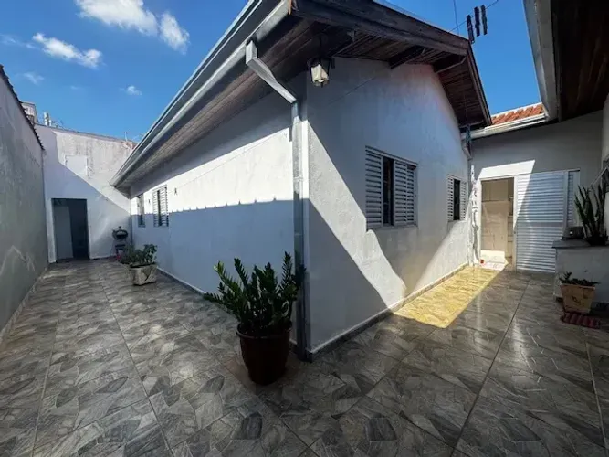 Condominio Fechado aceita casa em Piratininga de menor valor