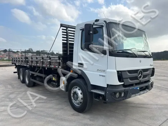 MB ATEGO 2426 ANO 2022 CARROCERIA 8M