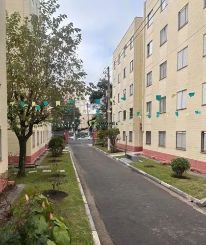 APARTAMENTO À VENDA NO LAUZANE | 55 M², 2 QUARTOS E VAGA COBERTA POR R$ 298 MIL!