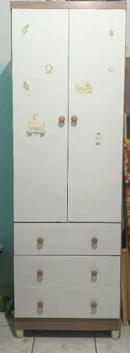 Guarda-roupa +Cômoda infantil