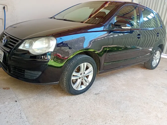Volkswagen Polo 1.6 Mi/s.ouro 1.6 MI Tot.flex 8V 5P 2011
