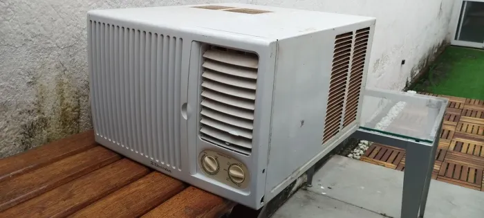 Ar-condicionado Electrolux 7.500 btus (tipo janela)