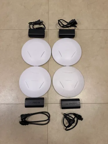 Kit 4 Access Points Intelbras AP 310 + Injetores PoE (Wi-Fi Corporativo)