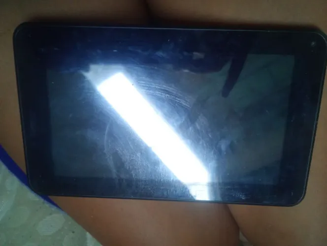 Vendo pós minha filha não quer usar , estado semi novo