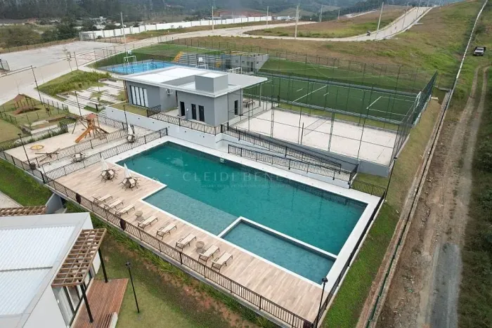 Terreno com linda vista