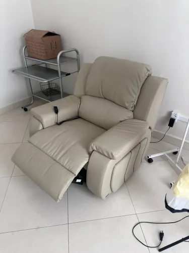 Poltrona elétrica reclinável