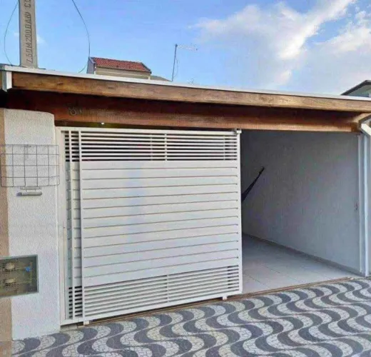 S.N LINDA CASA NO CENTRO DE ITAPEBI