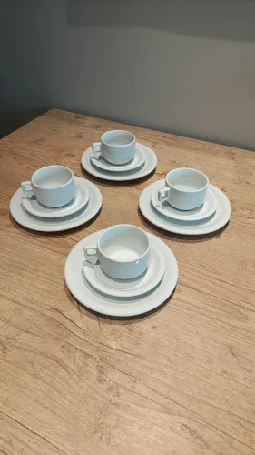 Conjunto de Xícara e Prato de Sobremesa (4x)