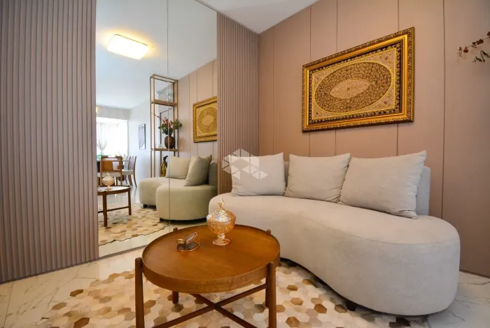 APARTAMENTO COM 3 QUARTOS SENDO 1 SUÍTE 2 VAGAS DE GARAGEM NO CENTRO DE FLORIANÓPOLIS