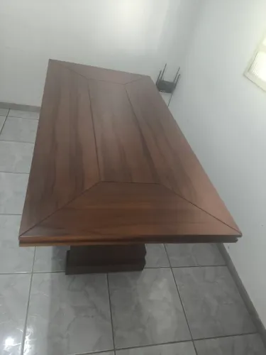 Mesa de madeira 6 lugares (Lojas São Geraldo)