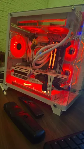 Kit Gabinete acegeek aquario + watter cooler Mysti + fonte MSI 750W