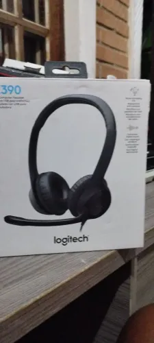Headset Logitech H390 ( usado)