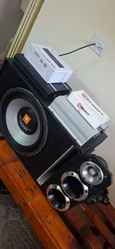 Som Automotivo 15"