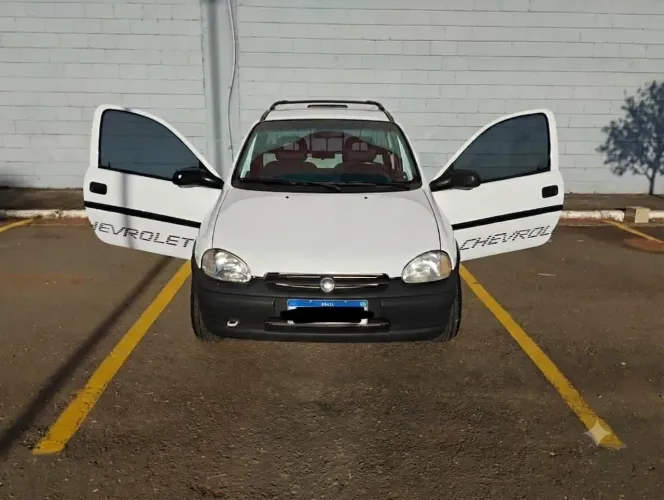 Chevrolet Corsa GL 1.6 MPFI / 1.4 EFI 2P E 4P 1998