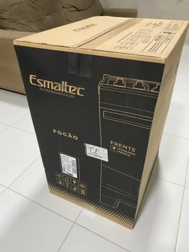 Fogão 4 bocas novoooo nunca usado