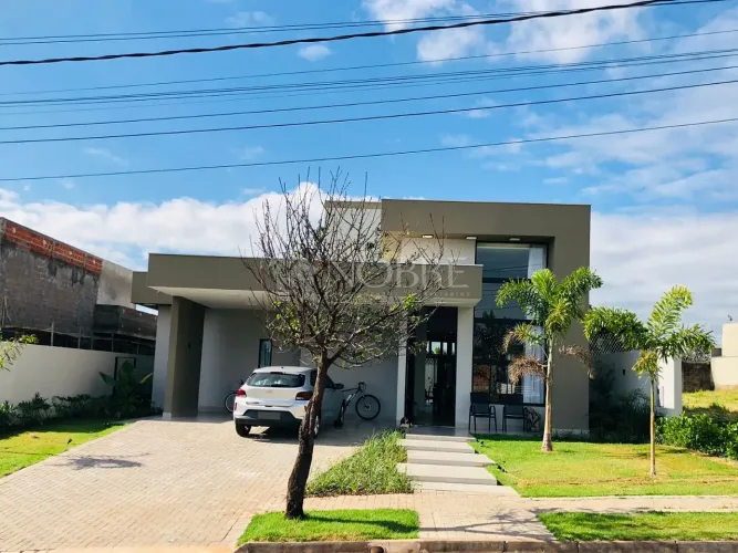Casa Térrea no Condomínio Itirapuã em Marialva