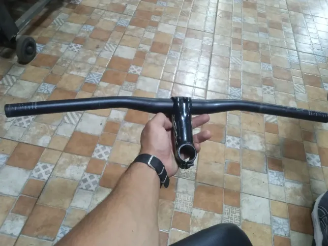Guidao e mesinha bontrager trek carbono