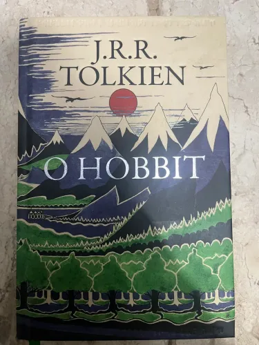 Livro o hobbit capa dura