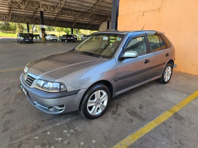 Volkswagen Gol 1.6 MI/ Power 1.6 MI 4P (álcool) 2003