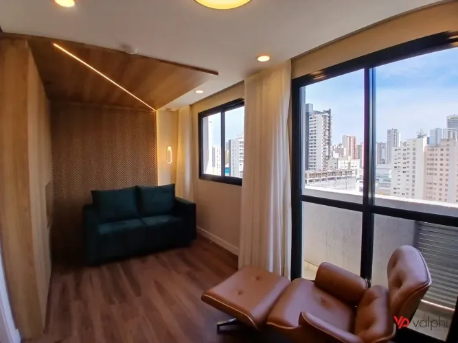 Sala comercial mobiliada à venda no Centro