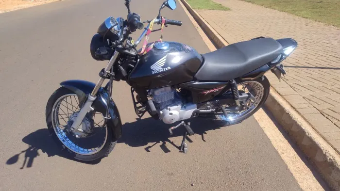 Vendo moto Titan KS 150 2008