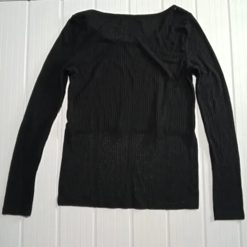 Camisa preta de Frio Marisa Camisa Feminina de manga longa