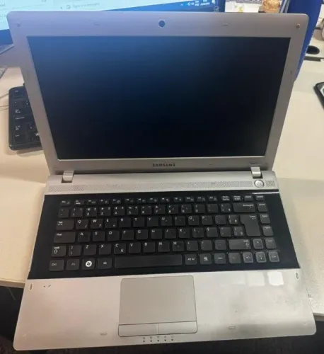 Notebook Samsung RV415