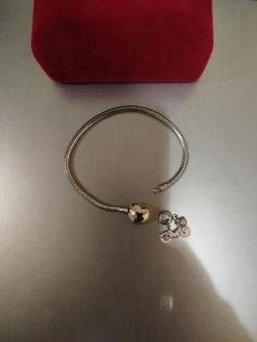 Pandora e berloque que não suja 19 cm