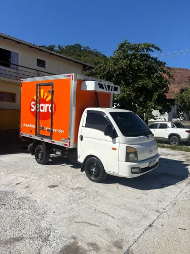 Hyundai HR 2014