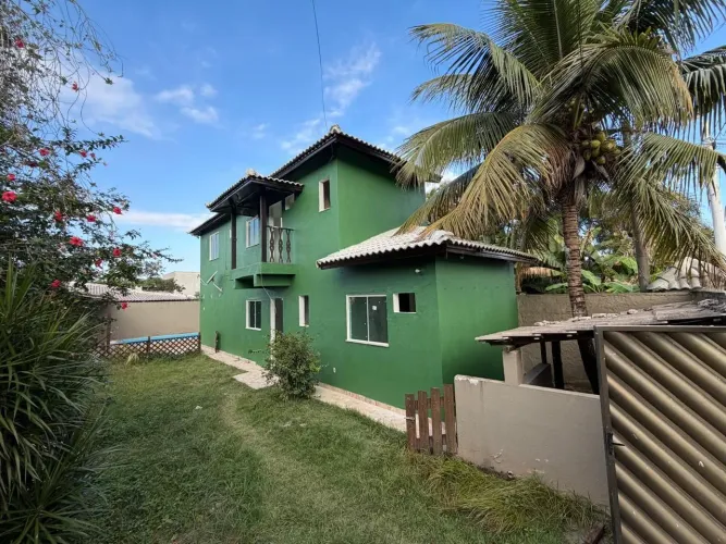 Casa duplex 3qts suítes, piscina em condomínio no Recreio