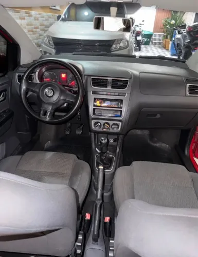 Volkswagen Fox 1.0 MI Total Flex 8V 3P 2014