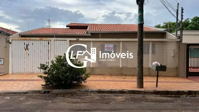 Linda Casa a Venda no Bairro Jardim dos Novos Estados.!