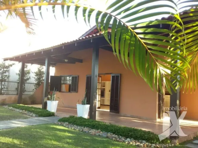 Casa com 4 dorm.( sendo que 02 são suítes) para alugar, 180 m² por R$ 1.650/dia - Atami -