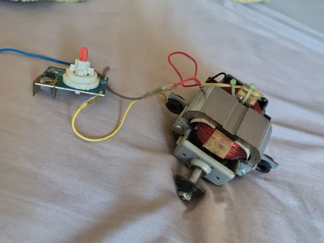 Motor liquidificador