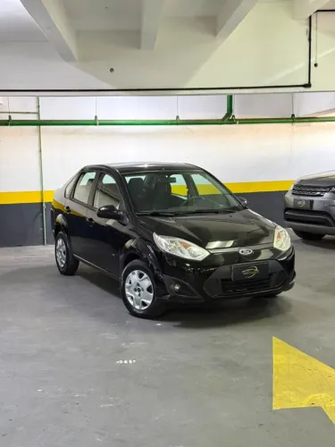 Ford Fiesta Sedan 1.6 16V Flex Mec. 2014